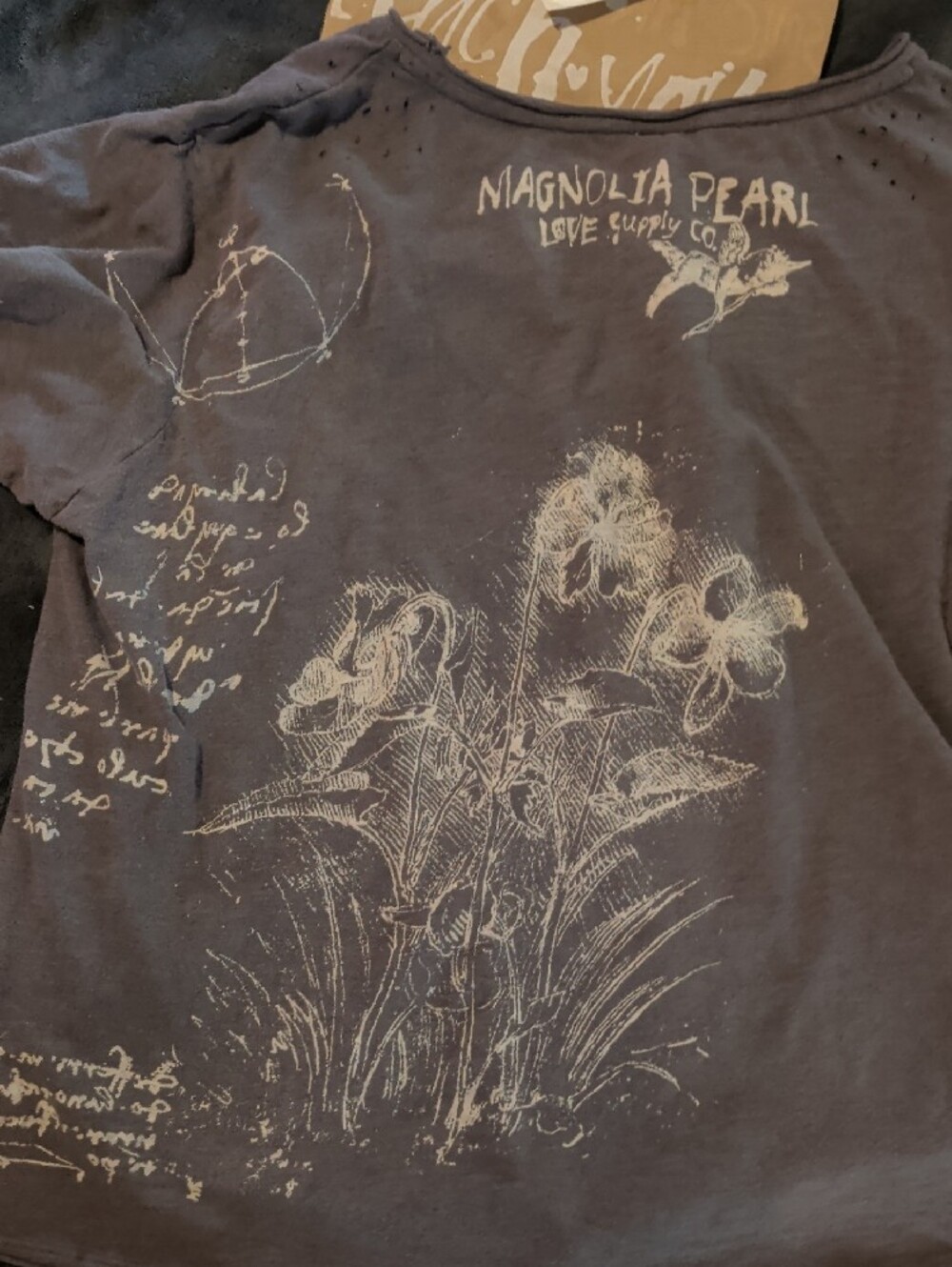 Magnolia Pearl Charcoal Tee with Pink & Orange Floral Cat Graphic - Picture 7 of 9